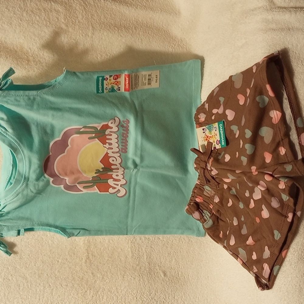 NWT kids set
